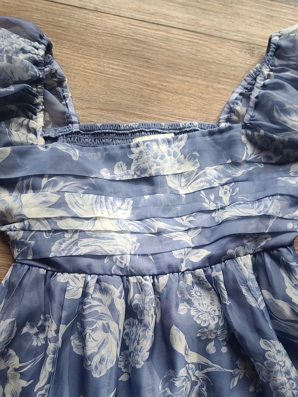 Abercrombie & Fitch Emerson Angel Sleeve Mini Dress Blue Floral Chiffon Size Sm - Picture 4 of 12